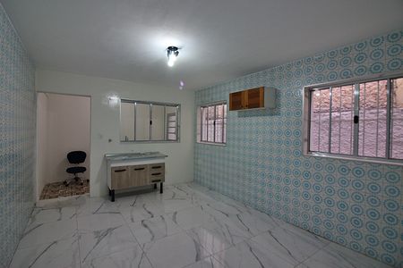 Casa à venda com 250m², 3 quartos e 2 vagasCozinha