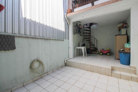 Casa à venda com 136m², 2 quartos e 1 vaga Casa à venda com 136m², 2 quartos e 1 vagaArea Externa