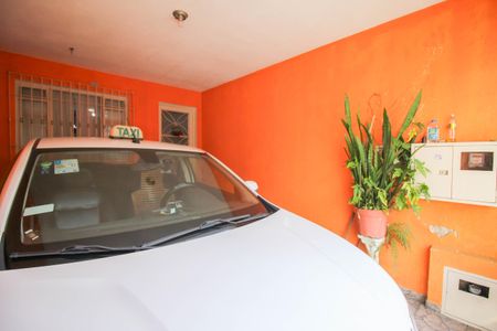 Casa à venda com 136m², 2 quartos e 1 vaga Casa à venda com 136m², 2 quartos e 1 vagaGaragem