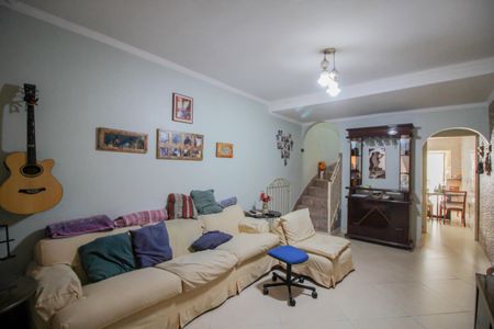Casa à venda com 136m², 2 quartos e 1 vaga Casa à venda com 136m², 2 quartos e 1 vagaSala
