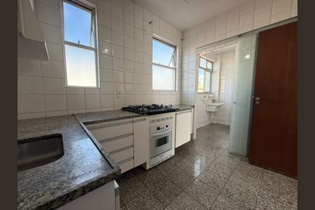 Apartamento à venda com 95m², 3 quartos e 2 vagasCozinha