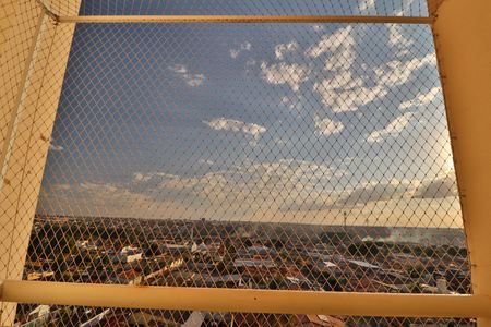 Apartamento para alugar com 60m², 2 quartos e 1 vagaSacada