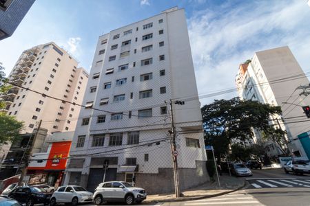 Apartamento à venda com 70m², 2 quartos e 1 vagaFachada