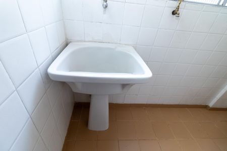 Apartamento à venda com 70m², 2 quartos e 1 vagaÁrea de Serviço