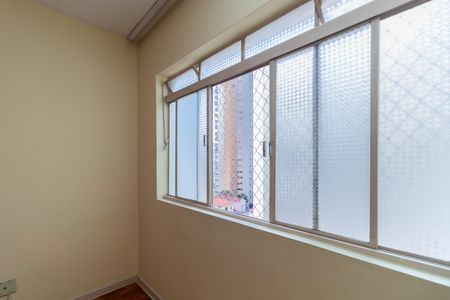 Apartamento à venda com 70m², 2 quartos e 1 vagaSala