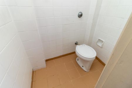 Apartamento à venda com 70m², 2 quartos e 1 vagaBanheiro de Serviço