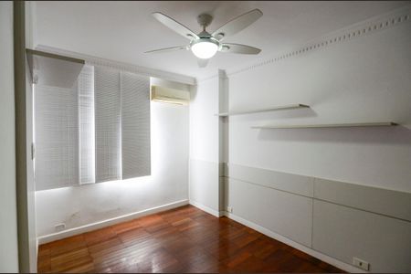 Apartamento à venda com 124m², 3 quartos e 1 vagaQuarto 2