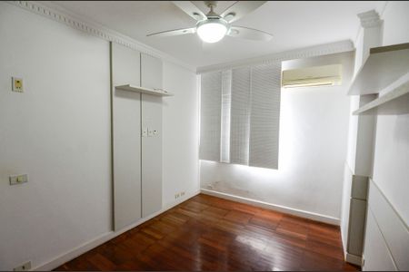 Apartamento à venda com 124m², 3 quartos e 1 vagaQuarto 2