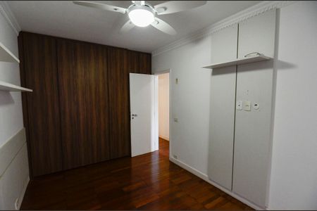 Apartamento à venda com 124m², 3 quartos e 1 vagaQuarto 2