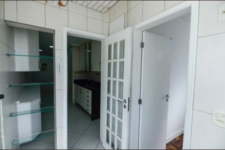 Apartamento à venda com 124m², 3 quartos e 1 vagaÁrea de Serviço
