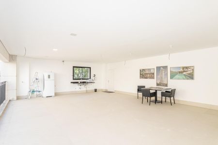 Apartamento à venda com 201m², 3 quartos e 3 vagas Apartamento à venda com 201m², 3 quartos e 3 vagasSala/Cozinha