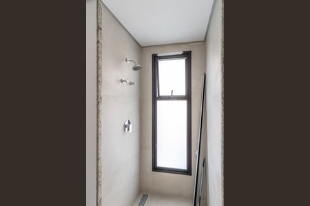 Apartamento à venda com 201m², 3 quartos e 3 vagas Apartamento à venda com 201m², 3 quartos e 3 vagasBanheiro da Suíte 2