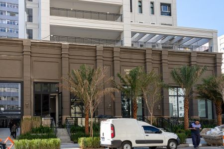 Apartamento à venda com 201m², 3 quartos e 3 vagas Apartamento à venda com 201m², 3 quartos e 3 vagasÁrea comum