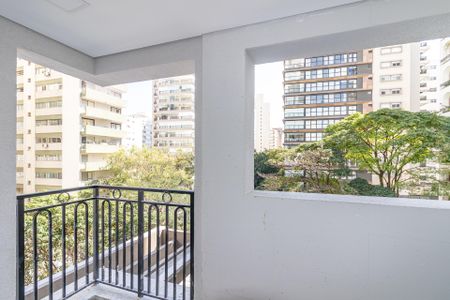 Apartamento à venda com 201m², 3 quartos e 3 vagas Apartamento à venda com 201m², 3 quartos e 3 vagasÁrea de Serviço