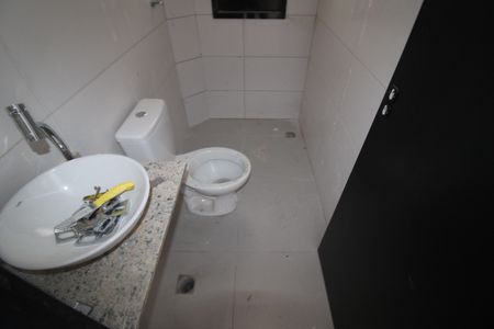 Apartamento à venda com 33m², 1 quarto e sem vagaBanheiro