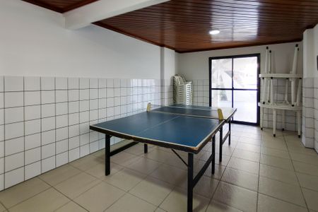 Apartamento para alugar com 50m², 1 quarto e 1 vaga Apartamento para alugar com 50m², 1 quarto e 1 vagaÁrea comum - Salão de festas