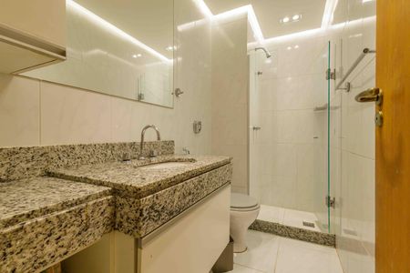 Apartamento à venda com 89m², 3 quartos e 2 vagasBanheiro Social