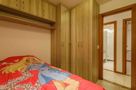 Apartamento à venda com 89m², 3 quartos e 2 vagasQuarto 2