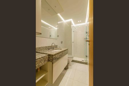 Apartamento à venda com 89m², 3 quartos e 2 vagasBanheiro Social