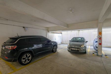 Apartamento à venda com 89m², 3 quartos e 2 vagasÁrea Comum Garagem