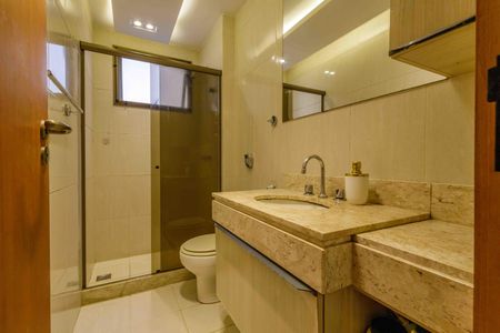 Apartamento à venda com 89m², 3 quartos e 2 vagasBanheiro da Suíte