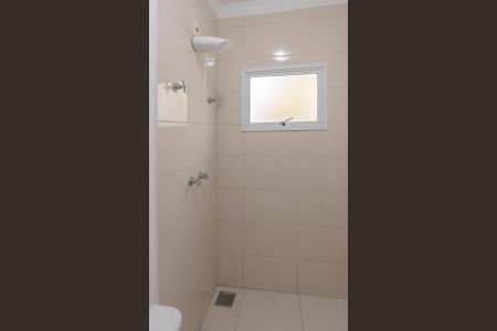 Casa de condomínio para alugar com 250m², 4 quartos e 2 vagasBanheiro da Suíte 1