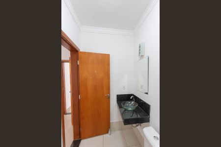 Casa de condomínio para alugar com 250m², 4 quartos e 2 vagasBanheiro da Suíte 1