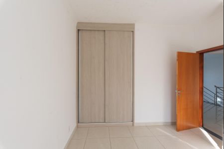 Casa de condomínio para alugar com 250m², 4 quartos e 2 vagasSuíte 3
