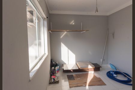 Casa de condomínio para alugar com 250m², 4 quartos e 2 vagasQuarto de Serviço