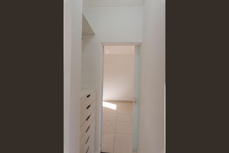 Casa de condomínio para alugar com 250m², 4 quartos e 2 vagasBanheiro da Suíte 2 e 3