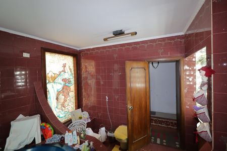 Casa à venda com 328m², 4 quartos e 4 vagasBanheiro da Suíte 4