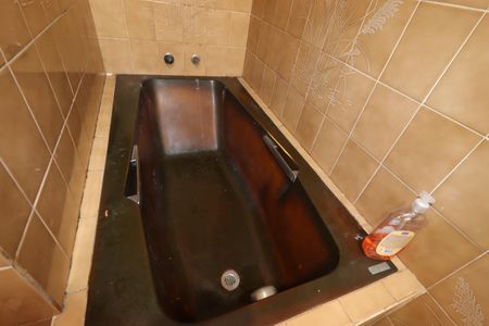 Casa à venda com 328m², 4 quartos e 4 vagasBanheiro da Suíte 3