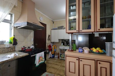 Casa à venda com 328m², 4 quartos e 4 vagasCozinha