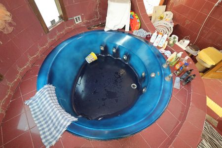 Casa à venda com 328m², 4 quartos e 4 vagasBanheiro da Suíte 4 