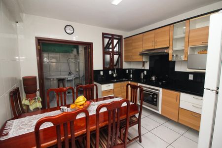 Casa de condomínio para alugar com 50m², 3 quartos e 1 vagaCozinha