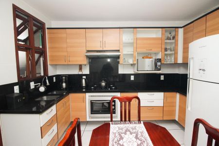 Casa de condomínio para alugar com 50m², 3 quartos e 1 vagaCozinha