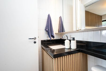 Apartamento à venda com 54m², 1 quarto e 1 vaga Apartamento à venda com 54m², 1 quarto e 1 vagaBanheiro da Suíte