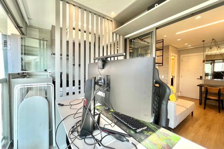 Apartamento à venda com 47m², 1 quarto e 1 vaga Apartamento à venda com 47m², 1 quarto e 1 vagaVaranda