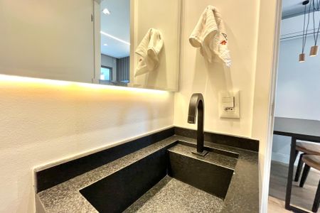 Apartamento à venda com 47m², 1 quarto e 1 vaga Apartamento à venda com 47m², 1 quarto e 1 vagaLavabo