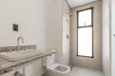 Apartamento à venda com 199m², 3 quartos e 3 vagasBanheiro da Suíte 2