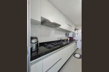 Casa para alugar com 306m², 3 quartos e 1 vagaCozinha