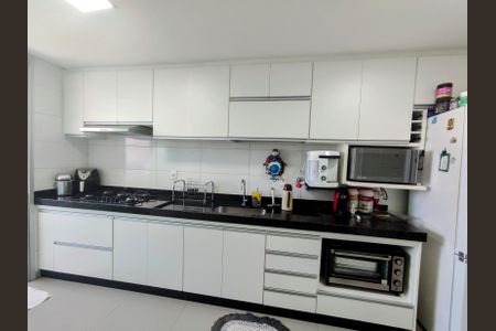 Casa para alugar com 306m², 3 quartos e 1 vagaCozinha