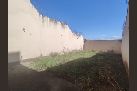 Casa para alugar com 306m², 3 quartos e 1 vagaQuintal