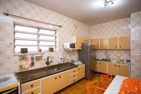 Casa para alugar com 350m², 3 quartos e 1 vagaCozinha