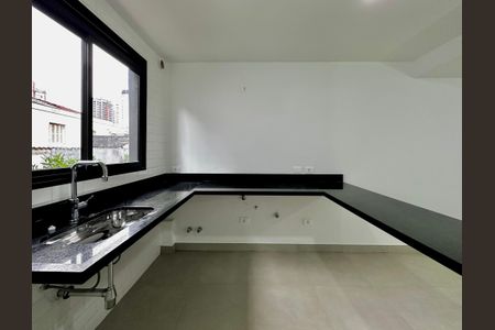 Casa à venda com 186m², 3 quartos e 2 vagasCozinha