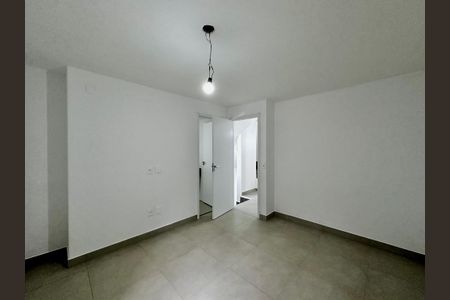 Casa à venda com 186m², 3 quartos e 2 vagasSuíte