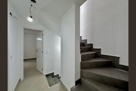 Casa à venda com 186m², 3 quartos e 2 vagasCorredor Quartos