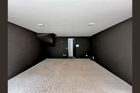 Casa à venda com 186m², 3 quartos e 2 vagasGaragem