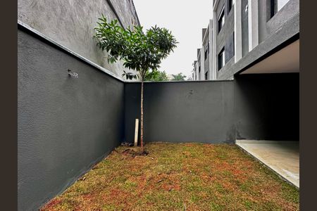 Casa à venda com 186m², 3 quartos e 2 vagasQuintal