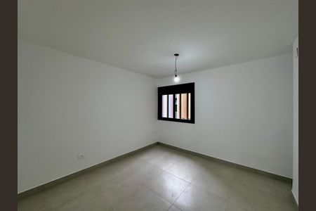 Casa à venda com 186m², 3 quartos e 2 vagasSuíte